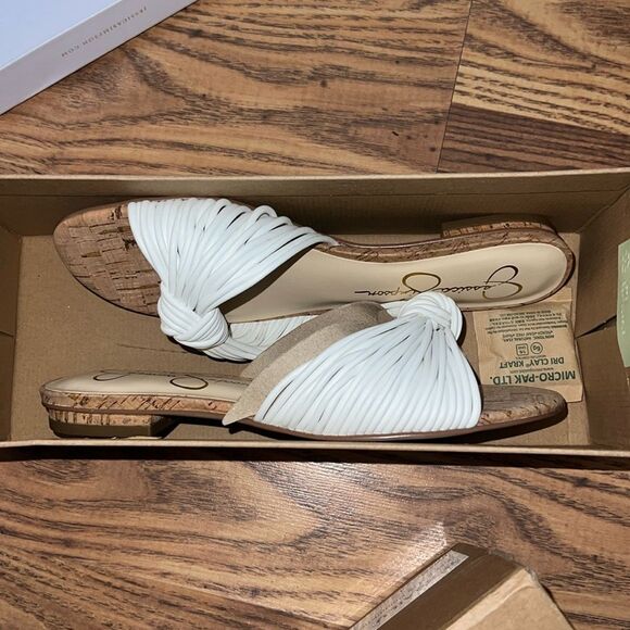 Jessica Simpson sandals - Picture 1 of 3